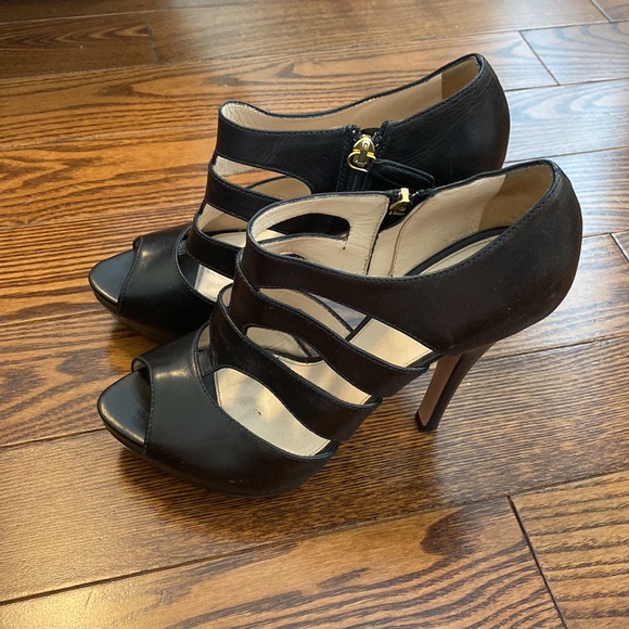 Prada platform heels - Picture 2 of 2